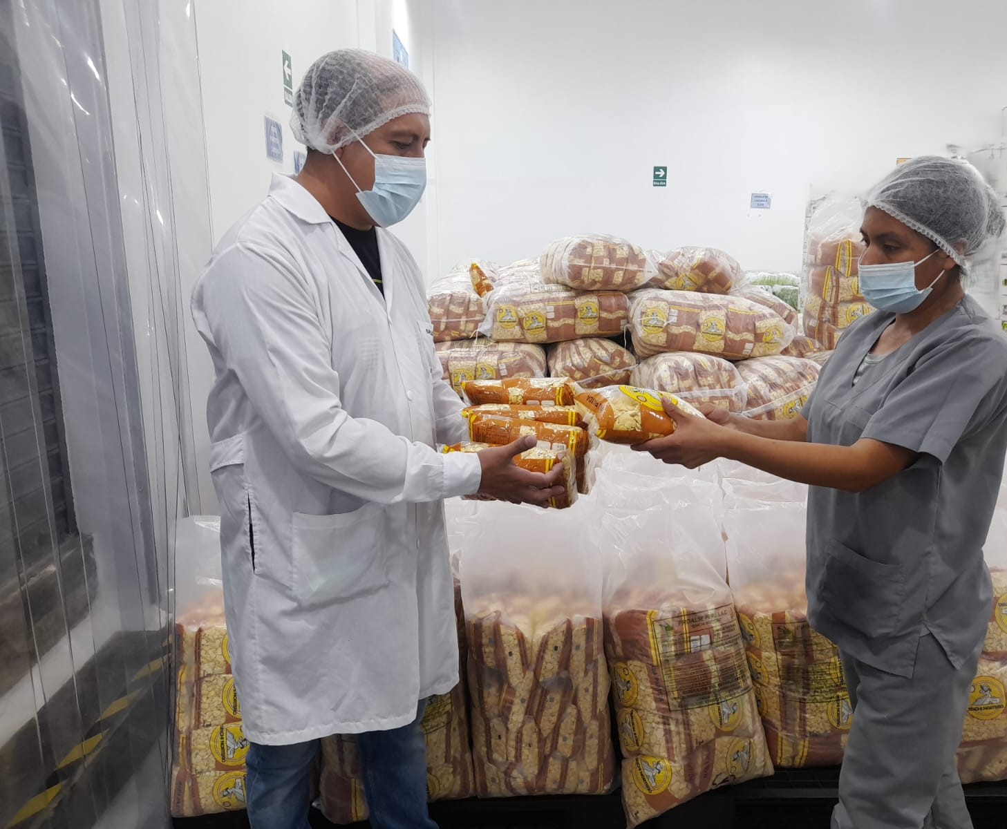UGEL Cajamarca informa sobre proceso de supervisión de liberación de productos alimentarios para instituciones educativas de La Encañada y otras zonas de la región