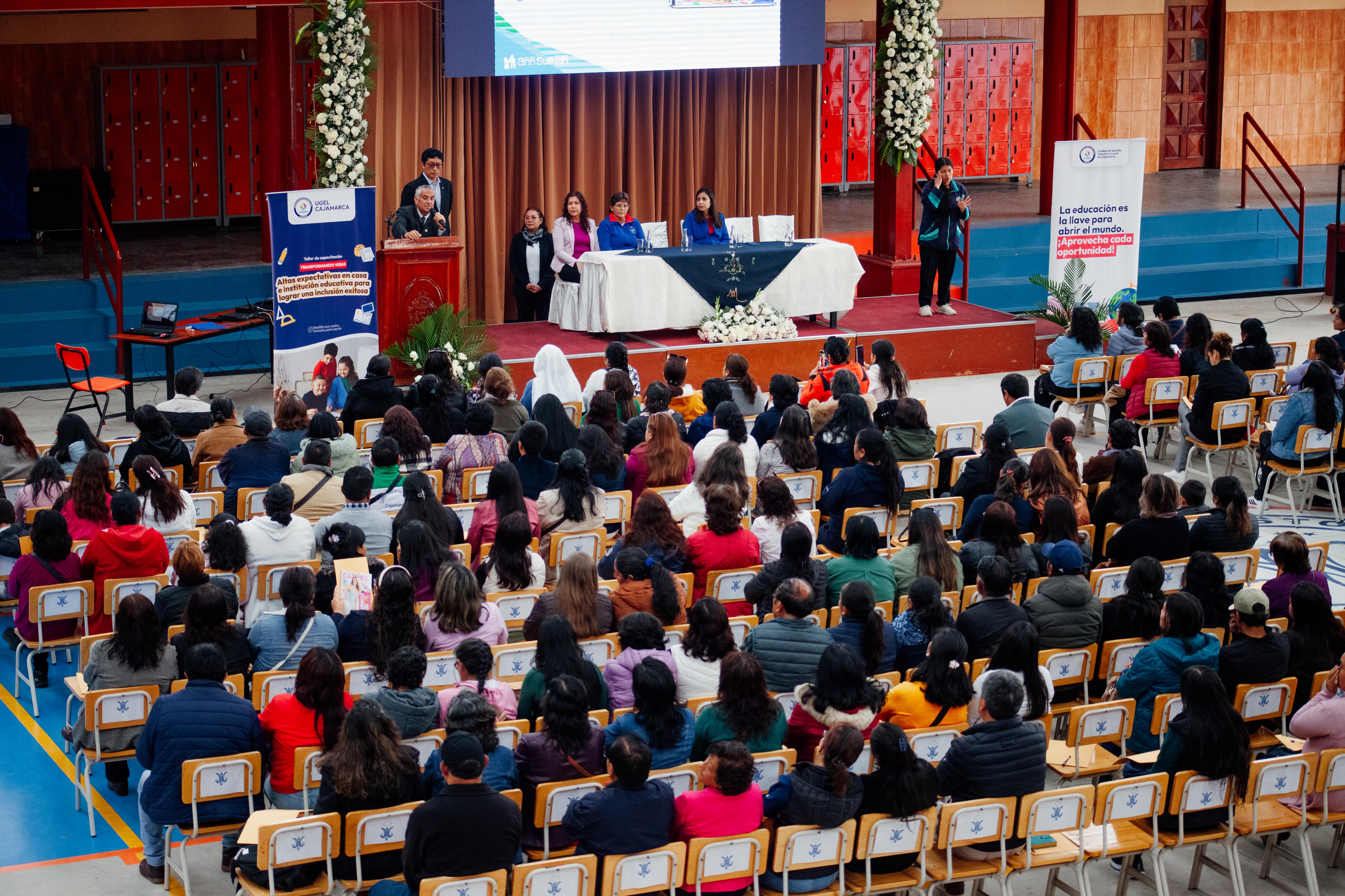 UGEL Cajamarca inaugura taller “Transformando vidas: Expectativas altas en casa e institución educativa para lograr una inclusión exitosa”